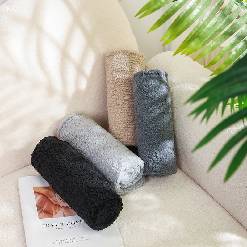 Couverture douce pour chien- Confort, chaleur et bien-être.