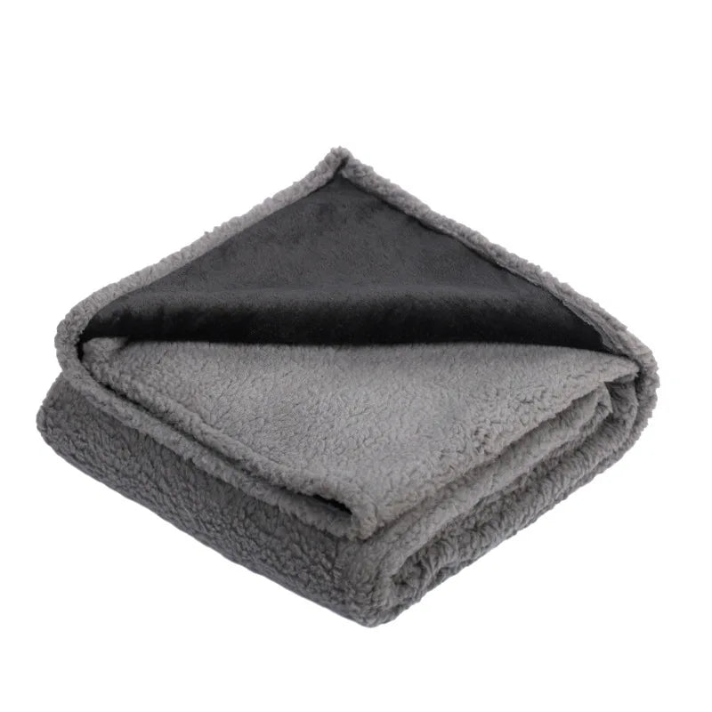 Couverture douce pour chien- Confort, chaleur et bien-être.